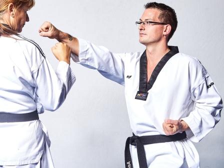 taekwondo-tegernsee-andreas-wahl-mit-schuelerin